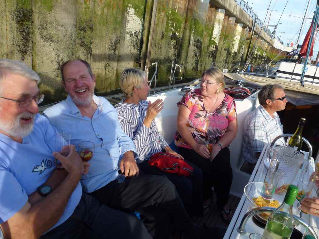 Littlehampton - PontoonParty 2015-07-04 web 01