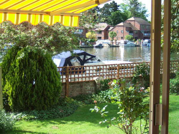 2017 – Upstream From Marlow – David Horn