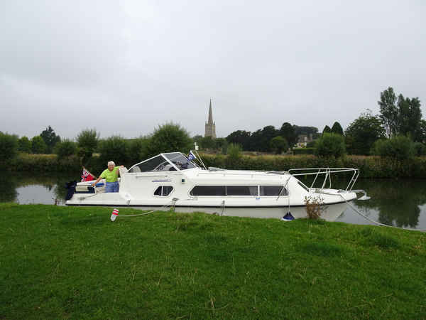 P20 NAIAD and Lechlade Church Spire