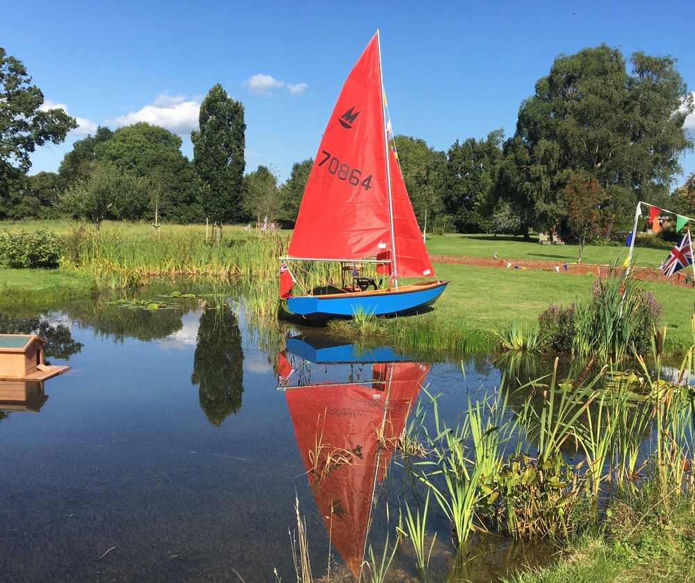 Erik Vischer - BuiltAMirrorDinghy